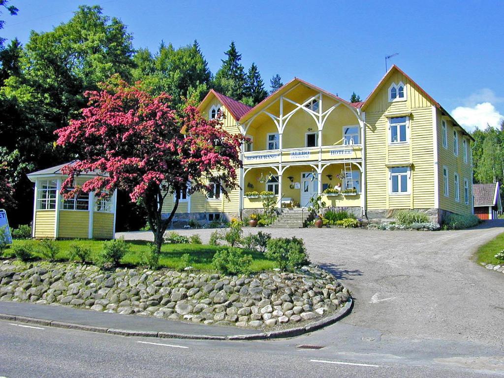 Alebo Pensionat Hotel Unnaryd Exterior photo