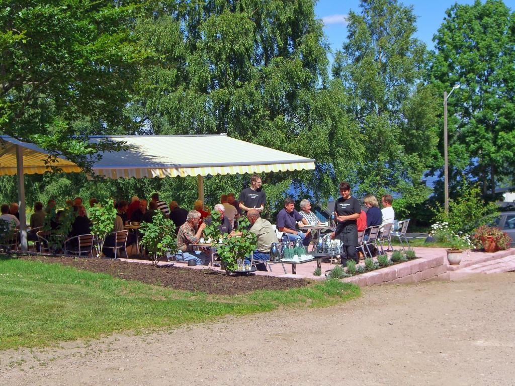 Alebo Pensionat Hotel Unnaryd Exterior photo